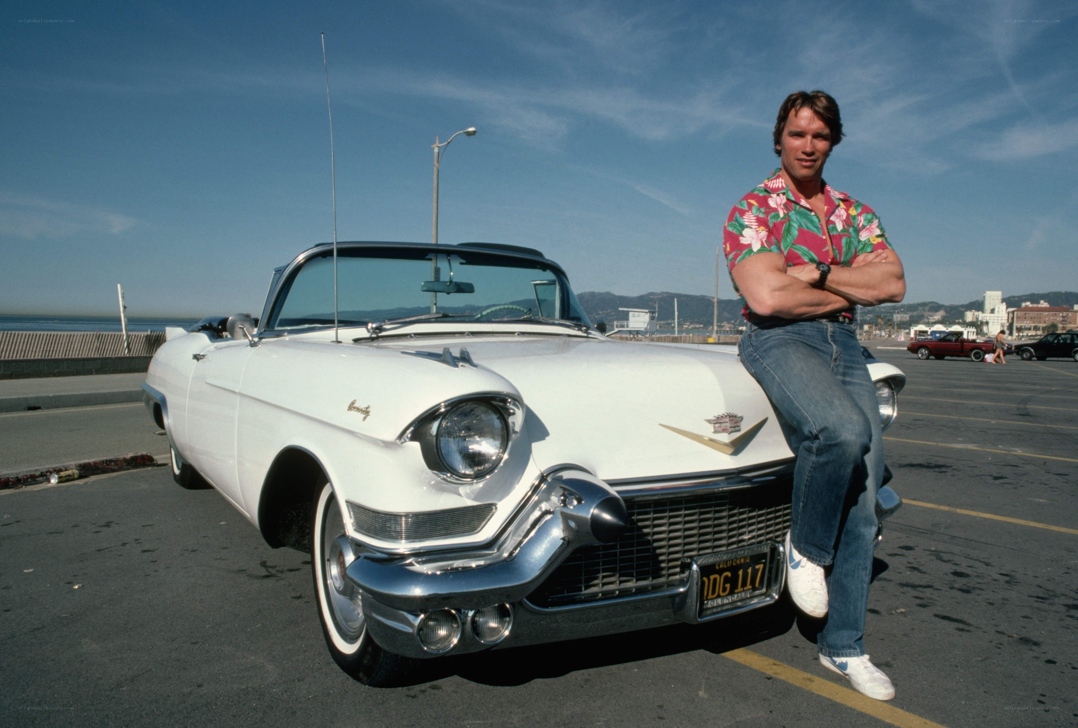 Arnold Schwarzenegger with classic car