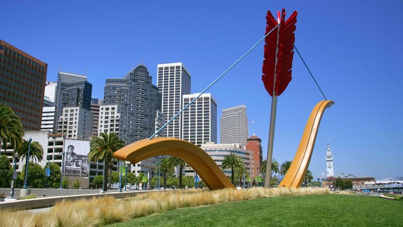 Arrow sculpture in San Francisco