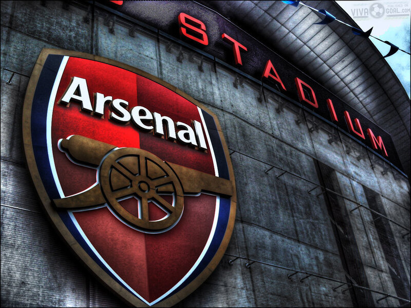 Arsenal FC crest at stadium
