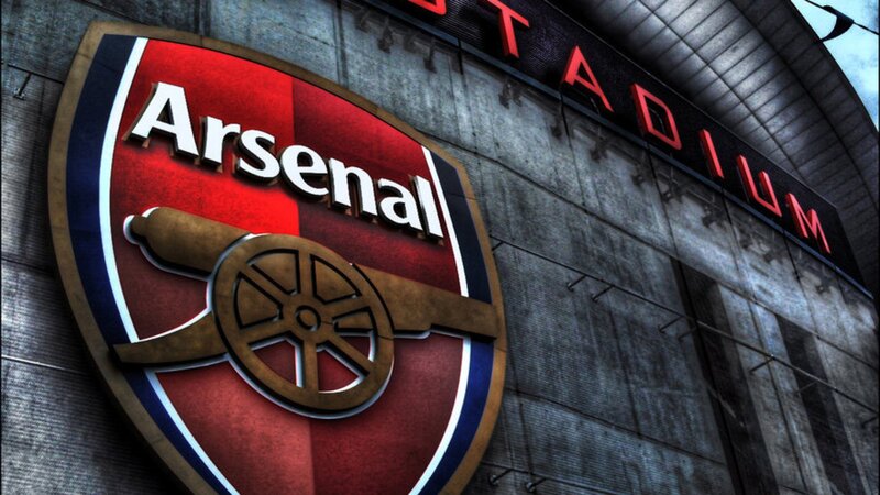 Arsenal FC crest at stadium