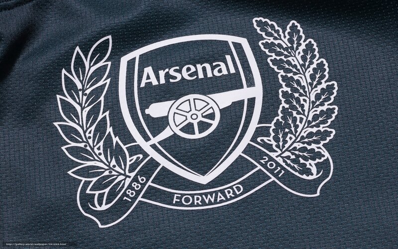 Arsenal FC crest on jersey