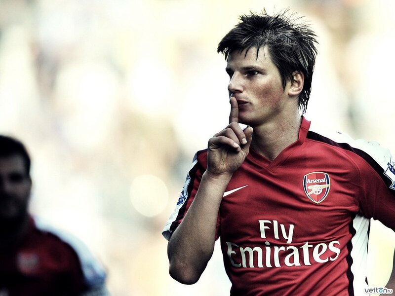Arsenal football player celebrating
