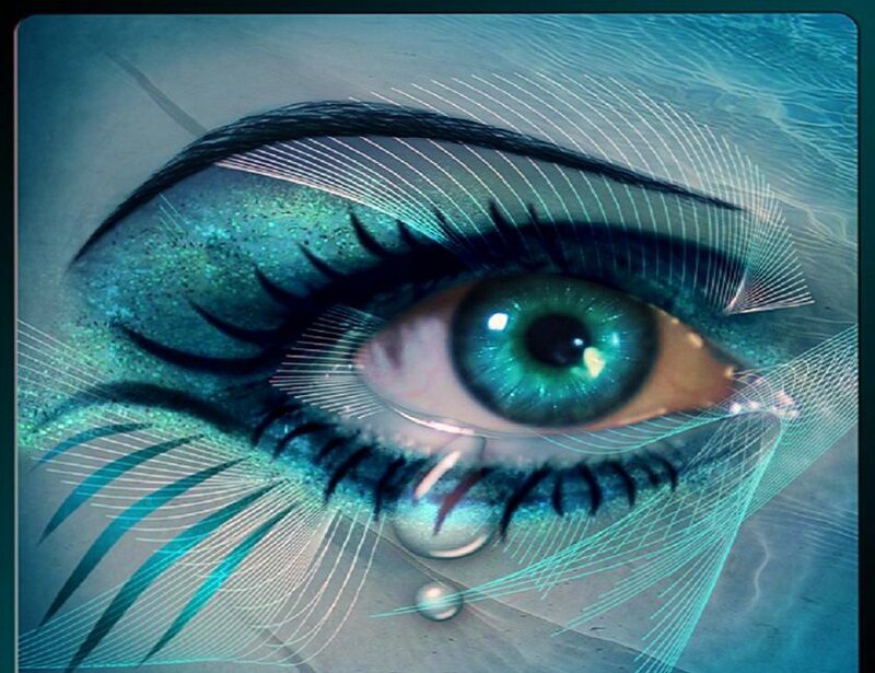 artistic eye with teal makeup
