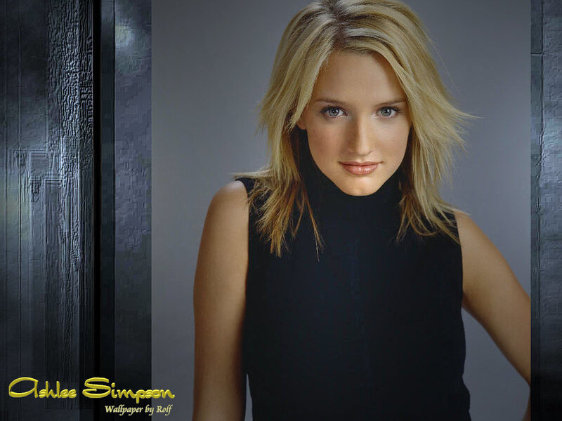 Ashlee Simpson portrait