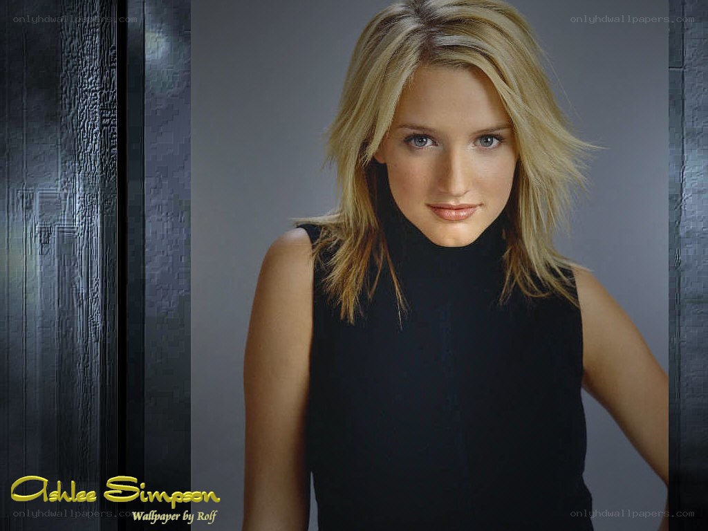 Ashlee Simpson portrait