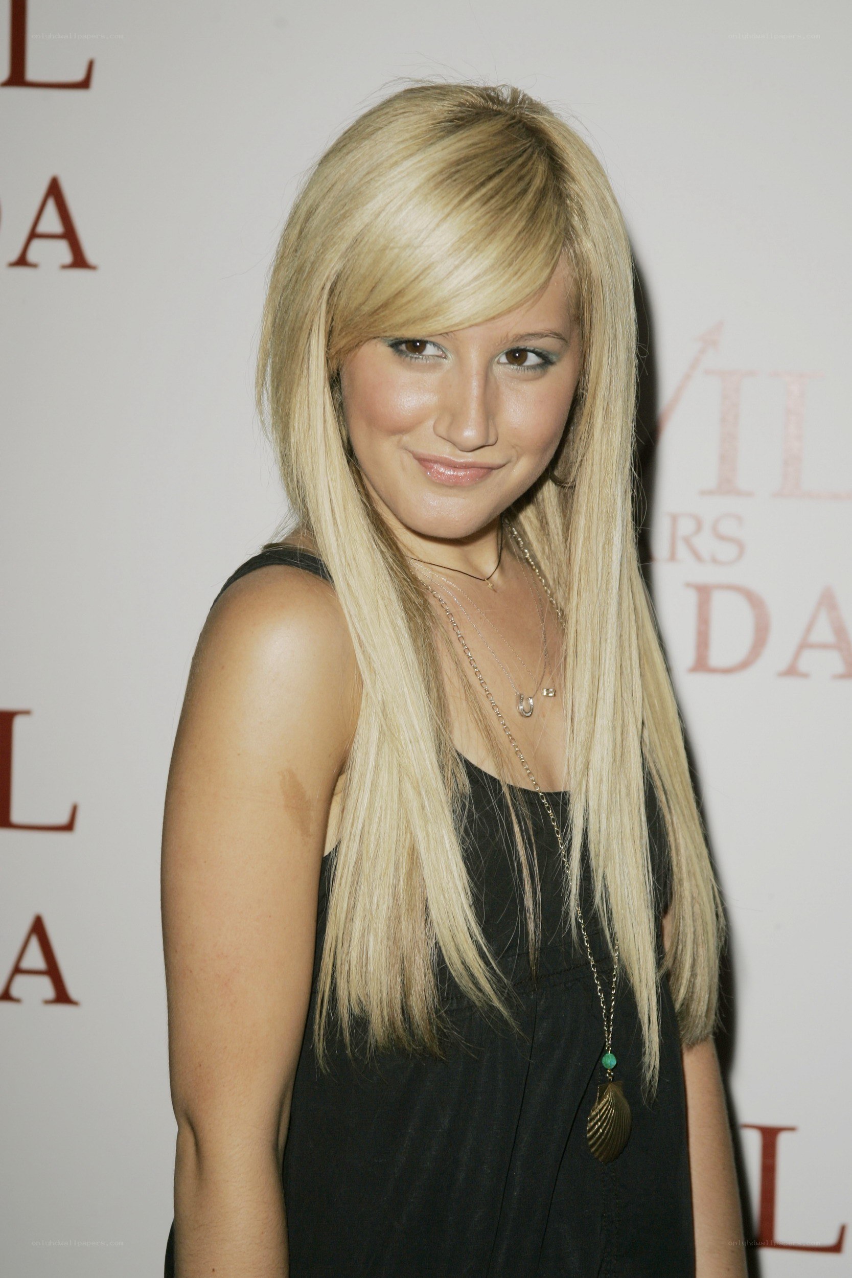 Ashley Tisdale at event