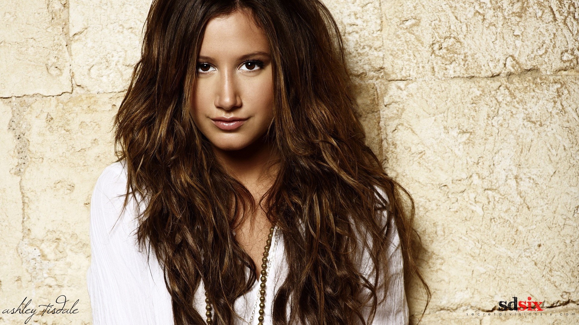 Ashley Tisdale portrait