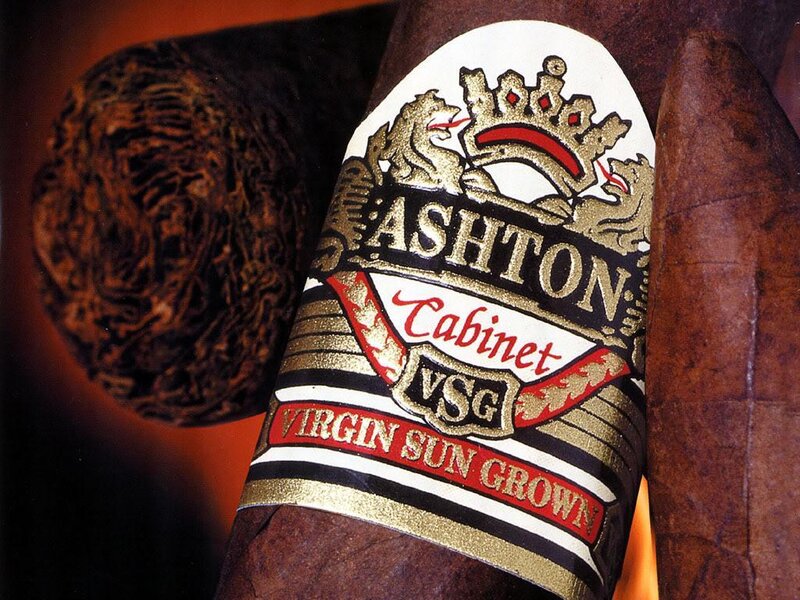 Ashton Cabinet VSG cigar