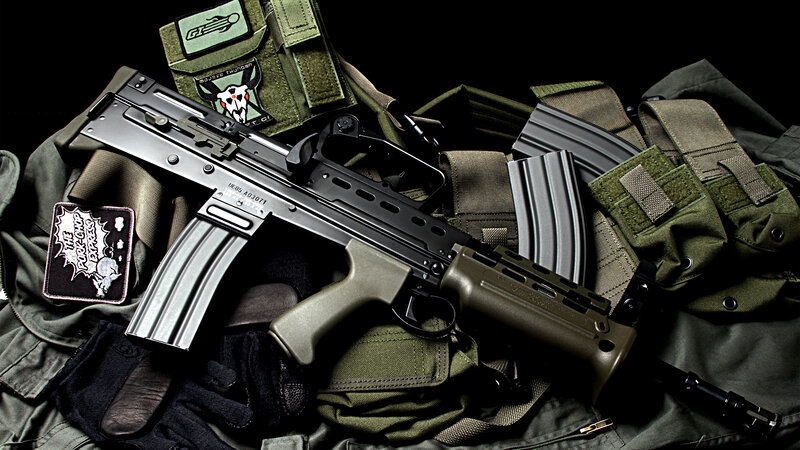 Assault Rifle with Gear