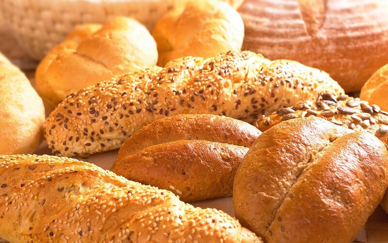 Assorted Bread Loaves — Brown, Warm, Photograph, Basket