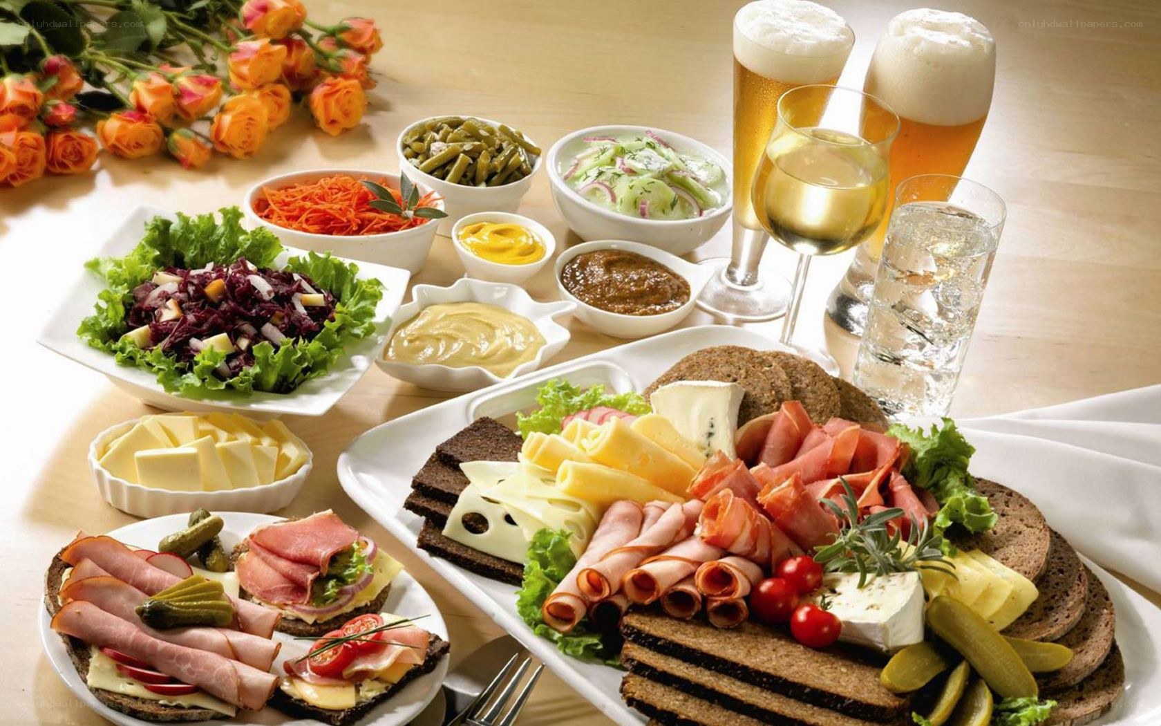 Assorted deli platter with drinks