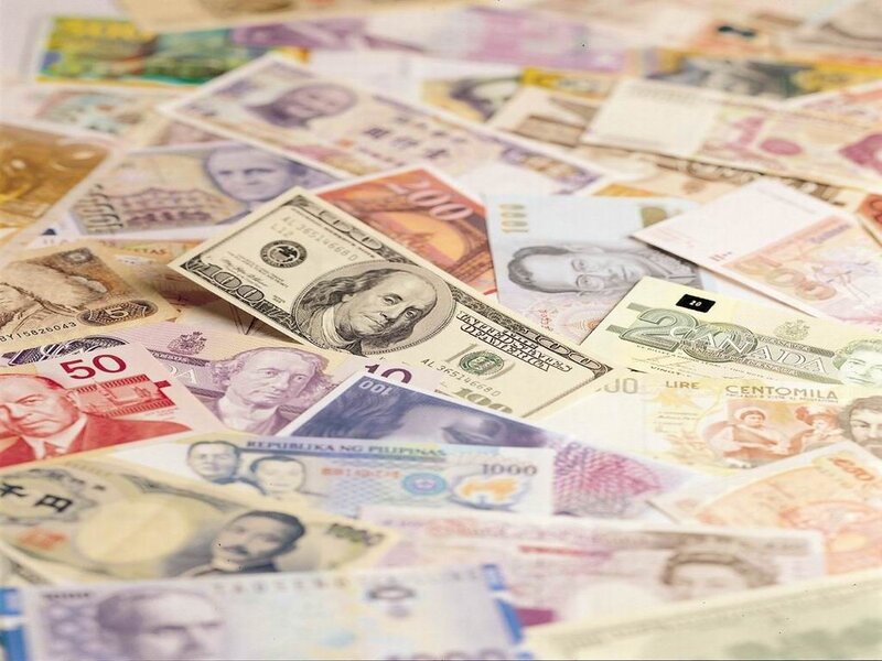 Assorted Foreign Banknotes — Green