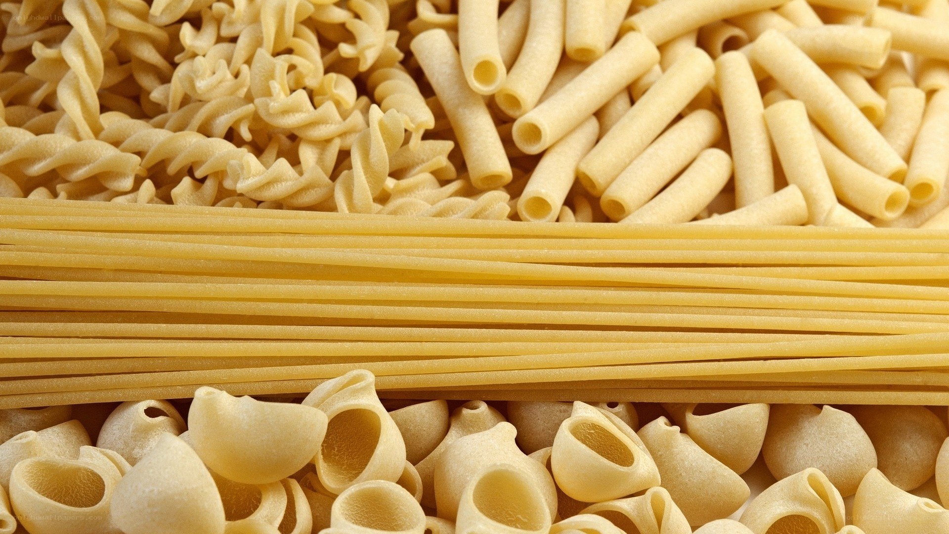 Assorted pasta types