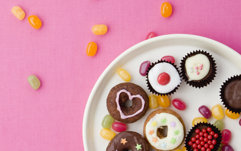 Assorted Pastries on Plate — Pink