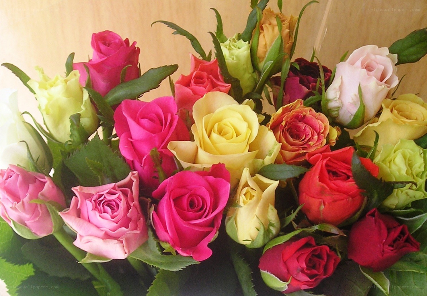 Assorted roses bouquet