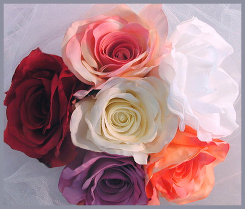 Assorted Roses Bouquet — Red