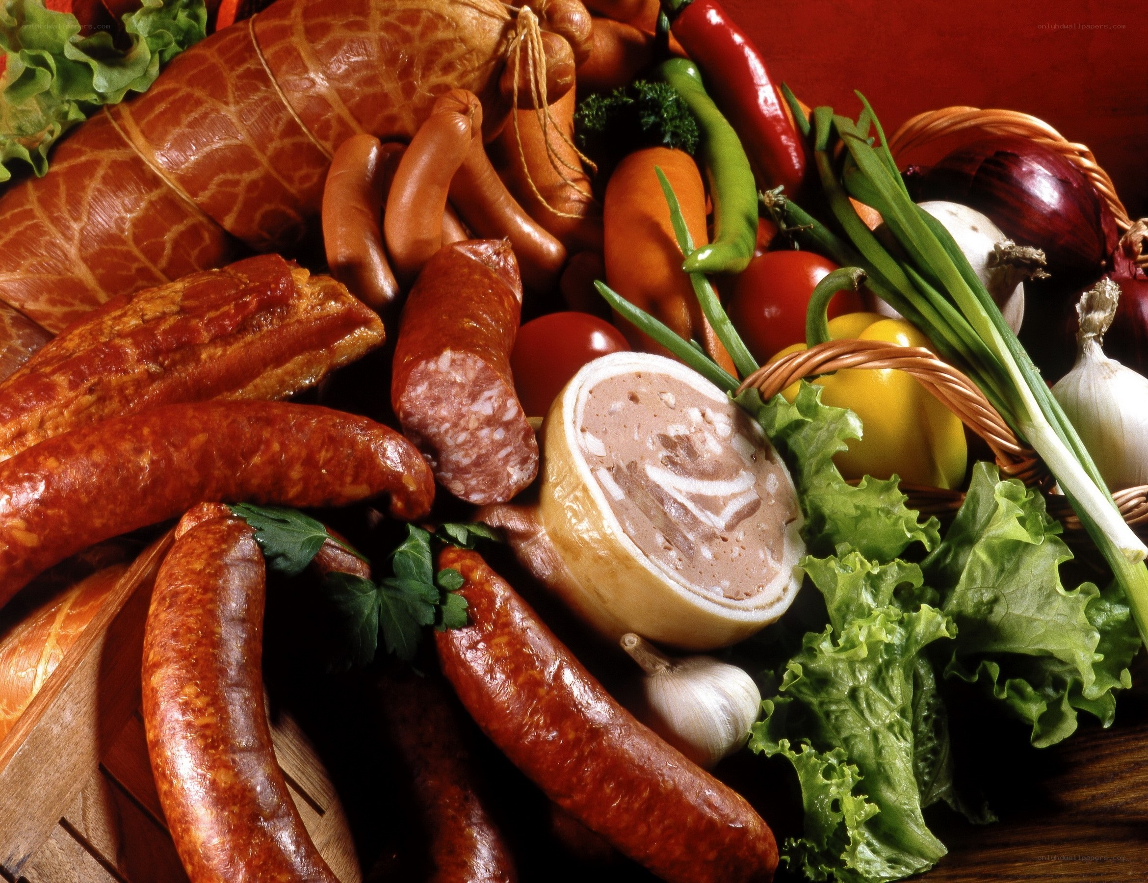 Assorted sausages and fresh vegetables