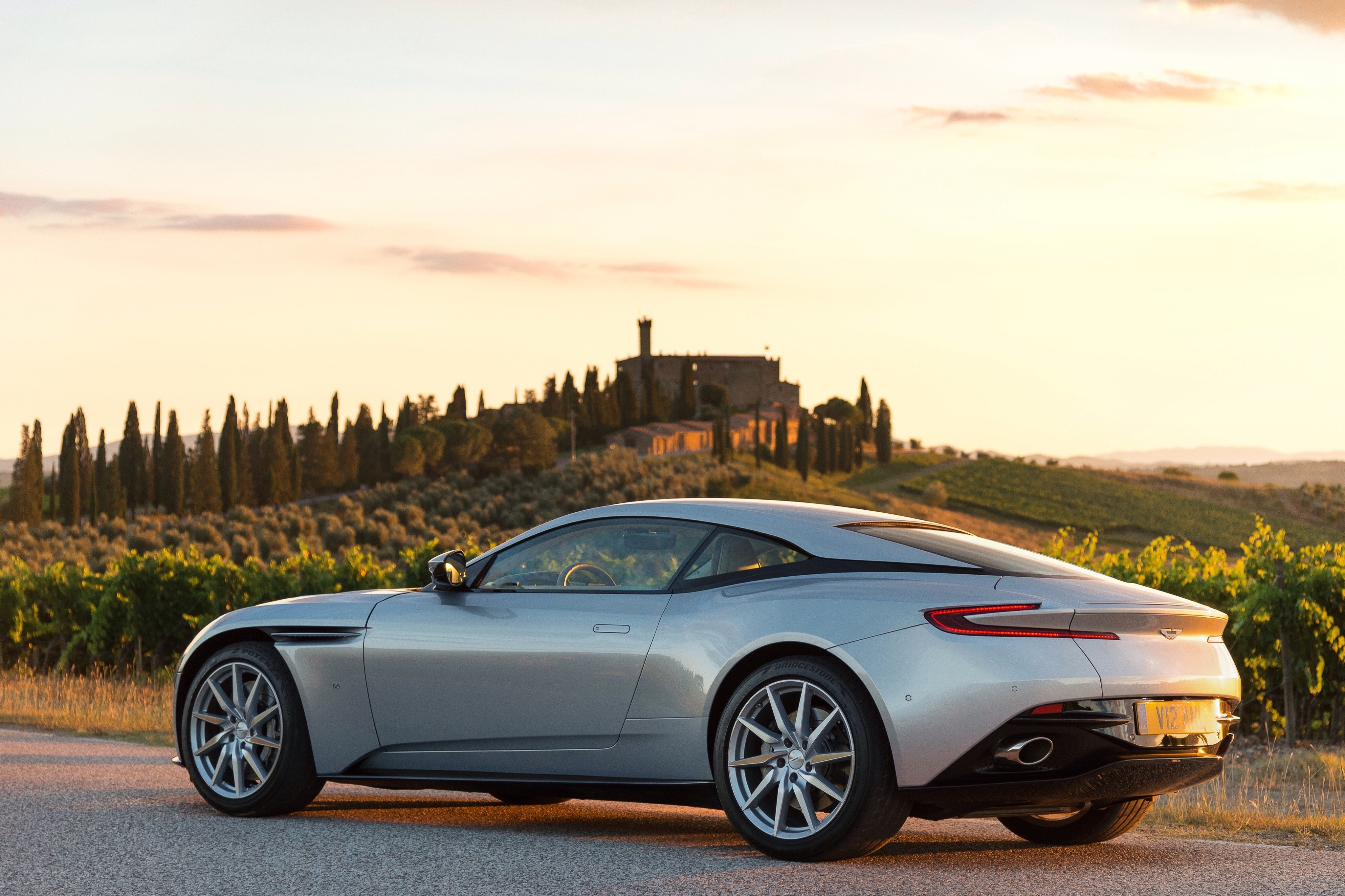 Aston Martin DB11 in Tuscany