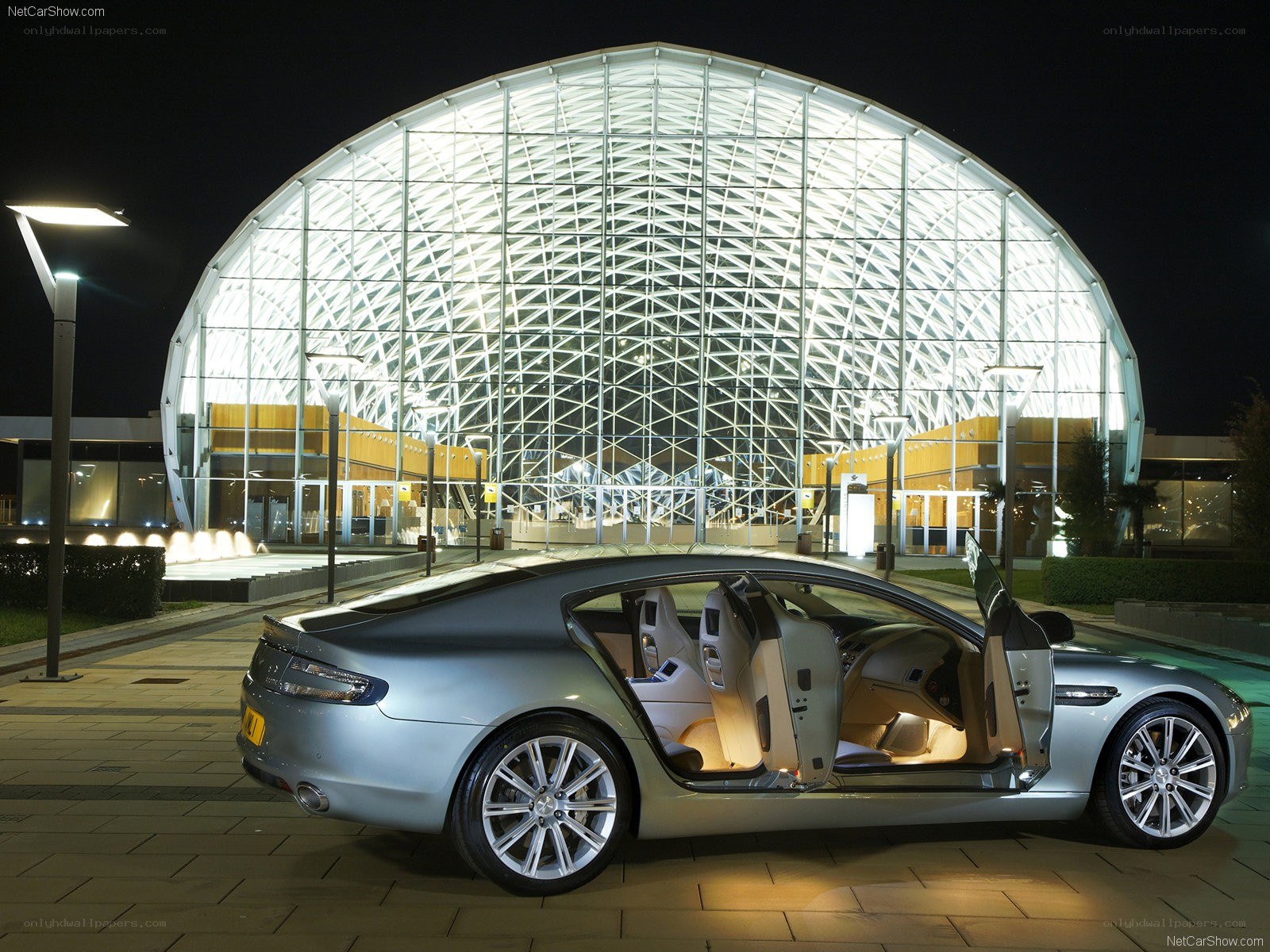 Aston Martin DB9 at night