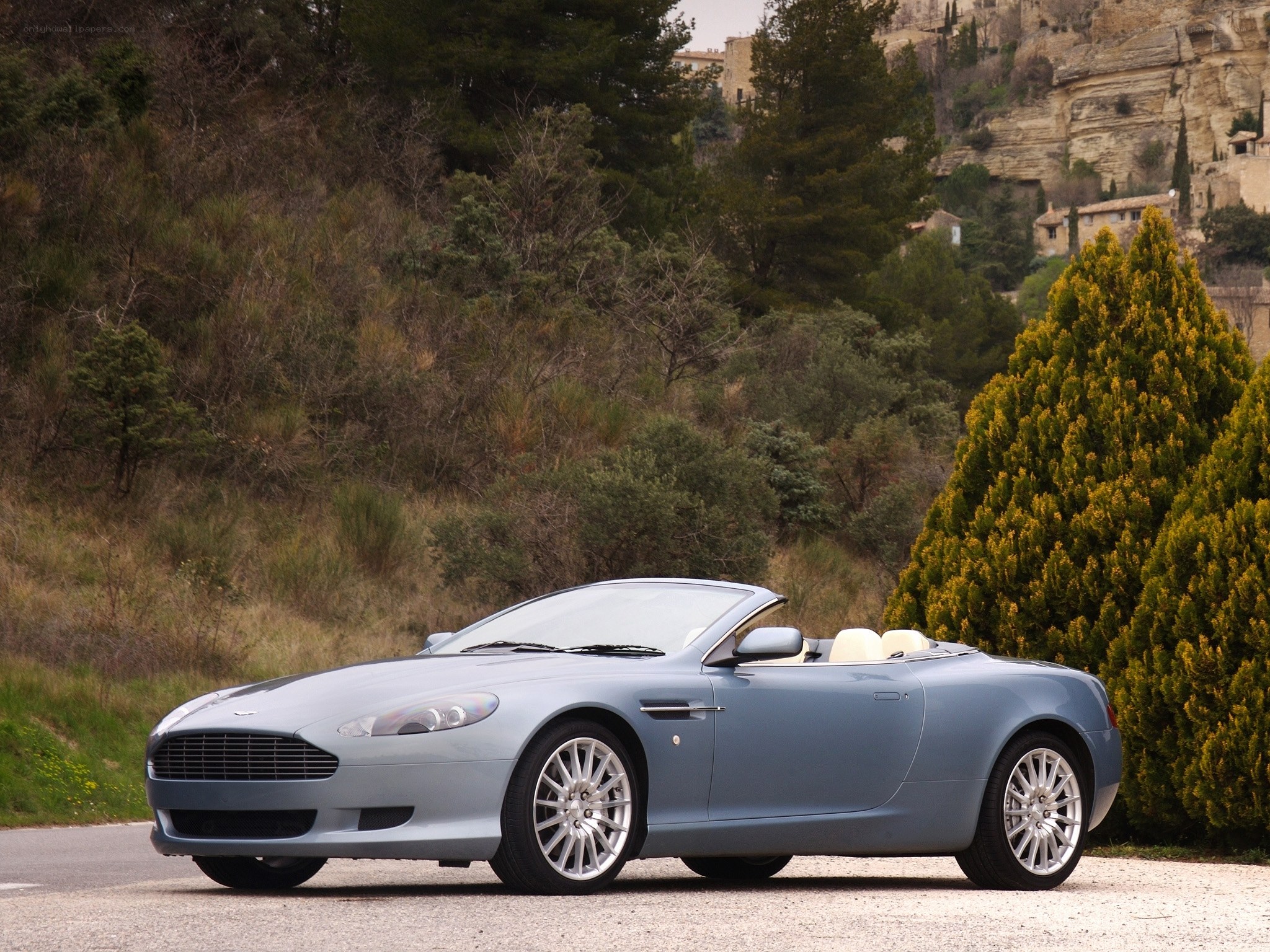Aston Martin DB9 Convertible