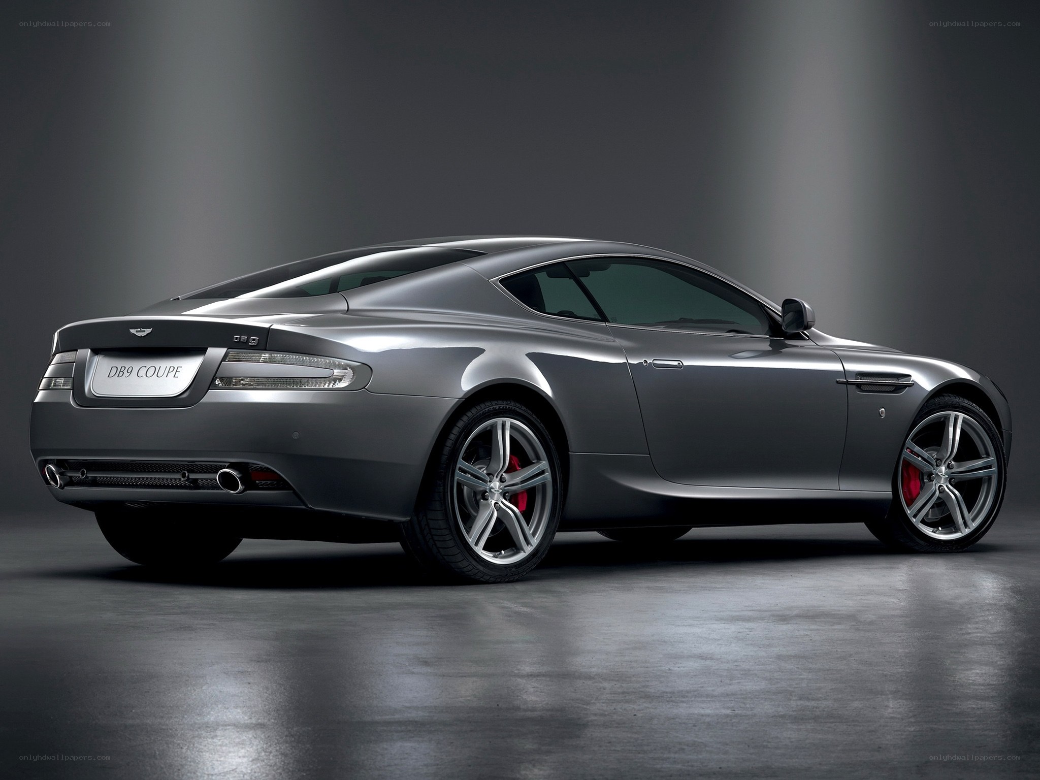 Aston Martin DB9 Coupe