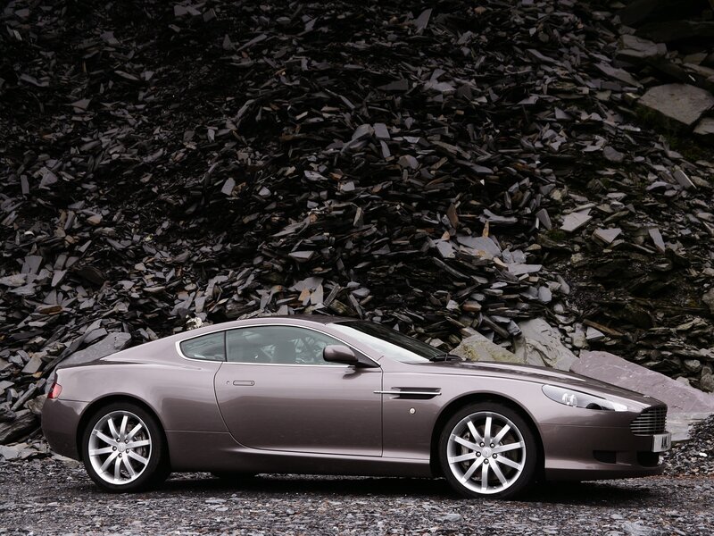 Aston Martin DB9 in gray