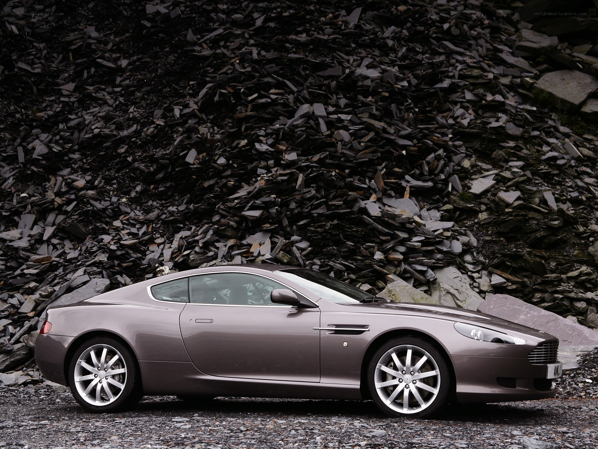 Aston Martin DB9 in gray