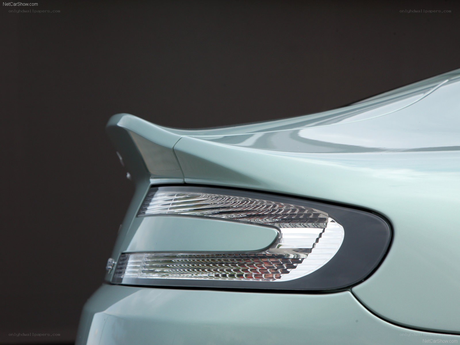 Aston Martin DB9 rear taillight