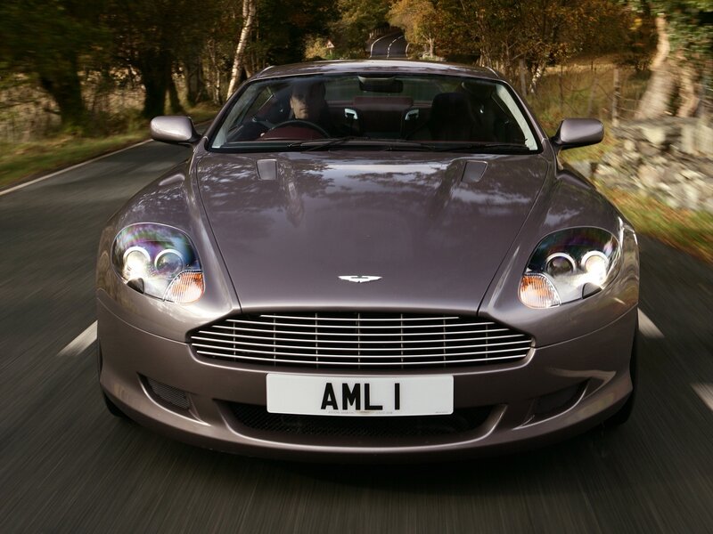 Aston Martin DB9