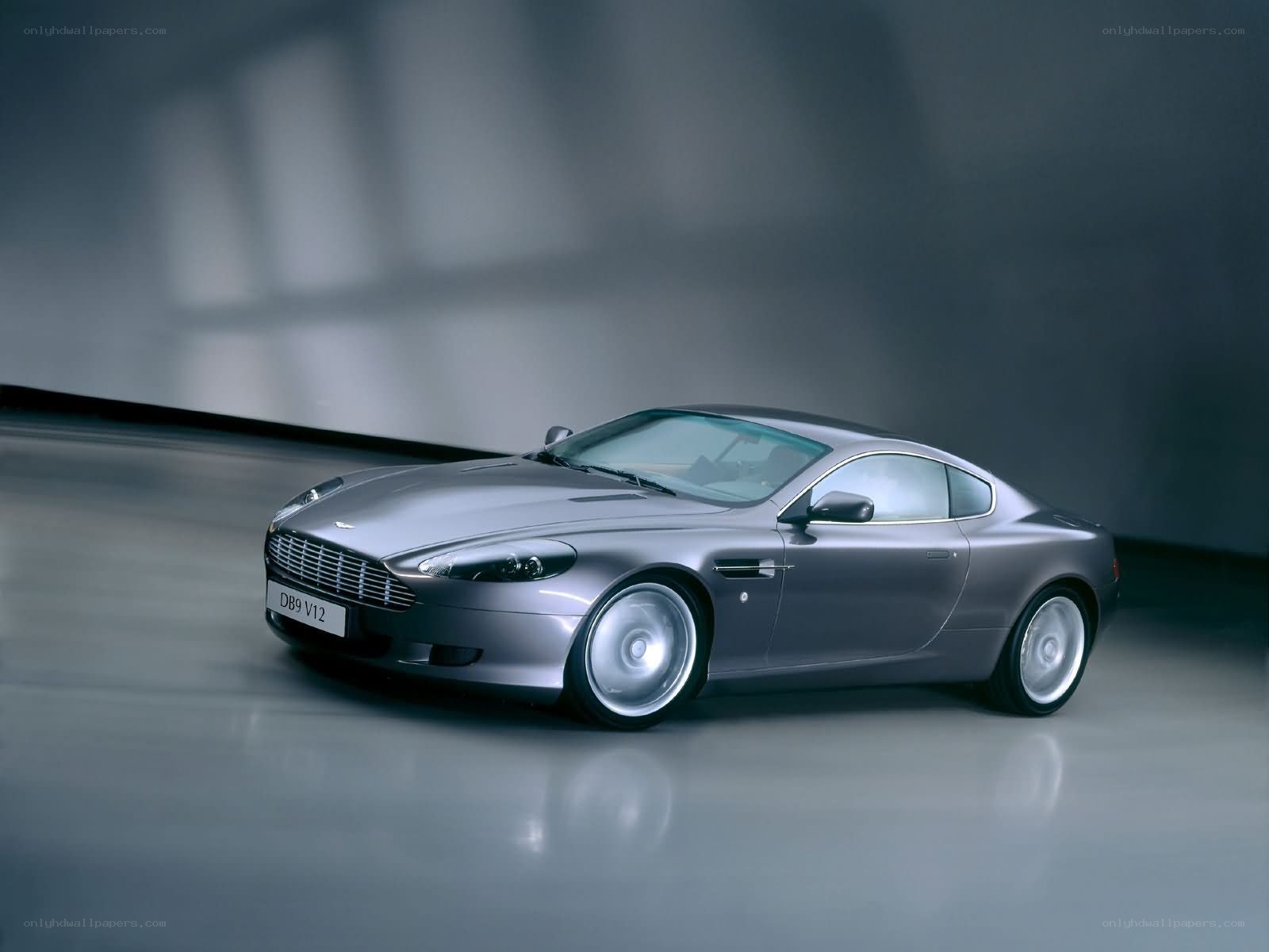 Aston Martin DB9 V12