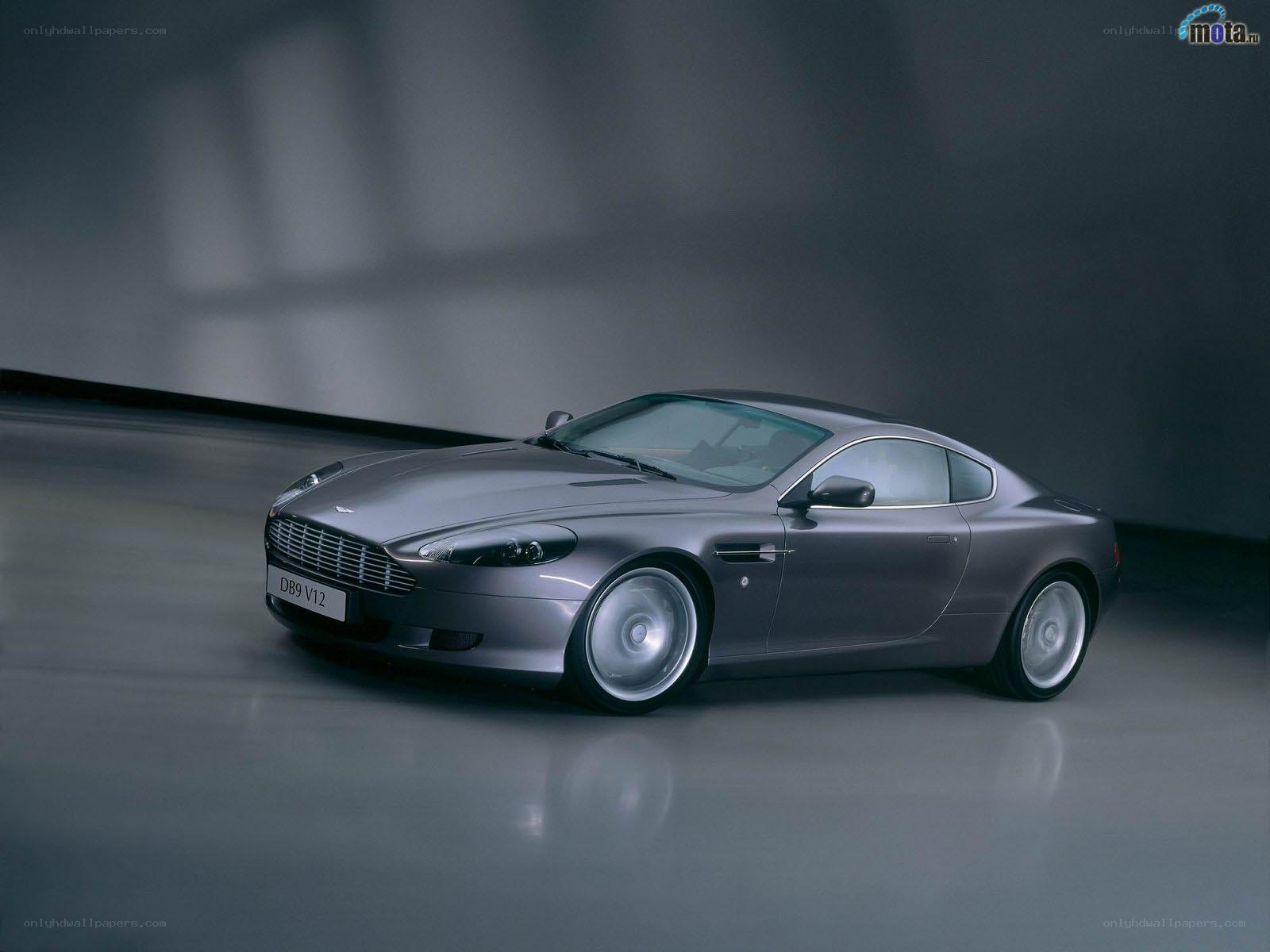Aston Martin DB9 V12