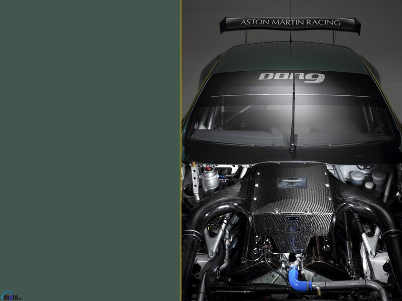 Aston Martin DBR9 race car