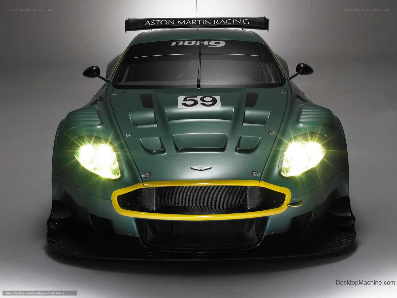 Aston Martin DBR9 race car