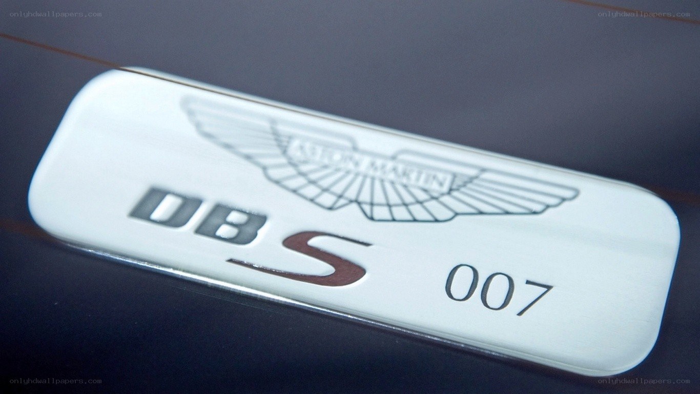 Aston Martin DBS 007 badge