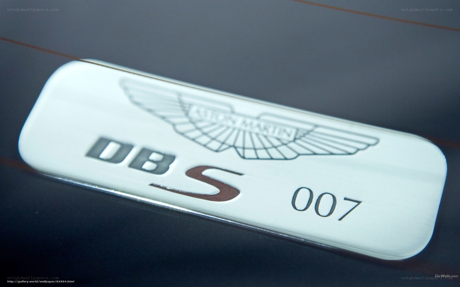 Aston Martin DBS 007 badge