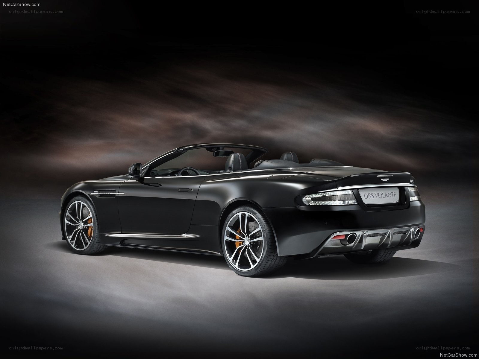 Aston Martin DBS Volante