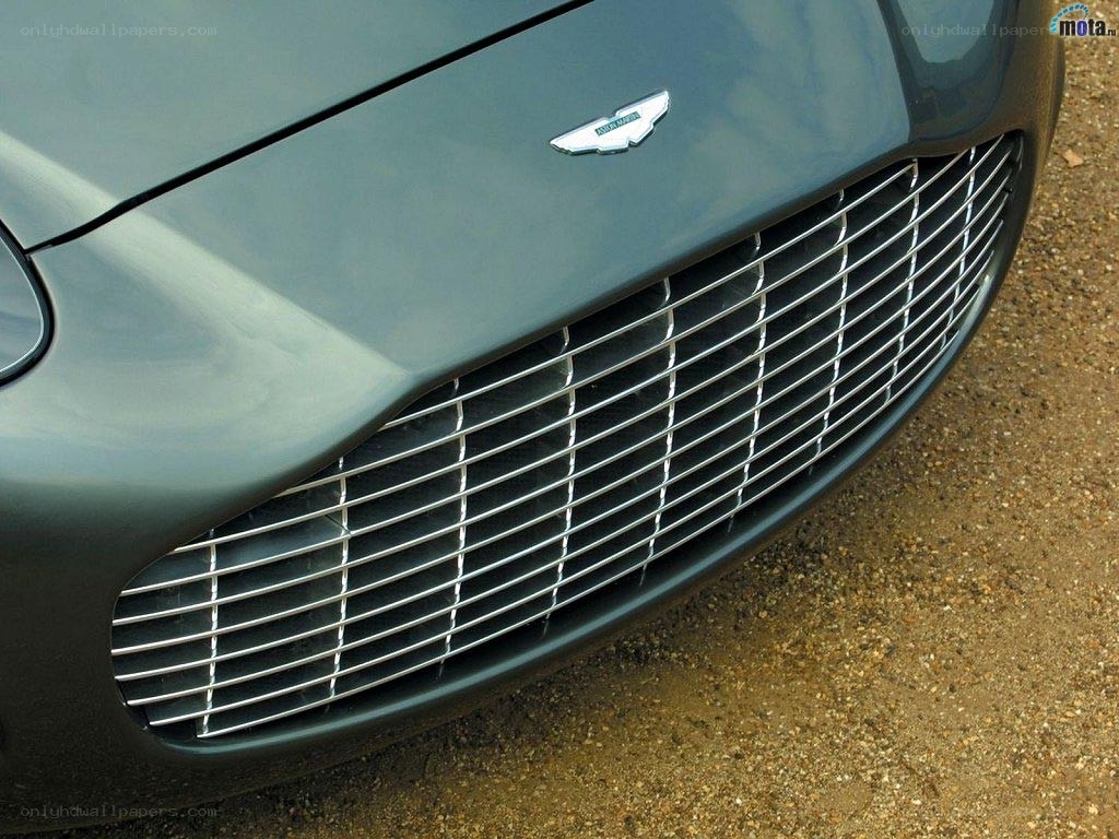 Aston Martin front grille