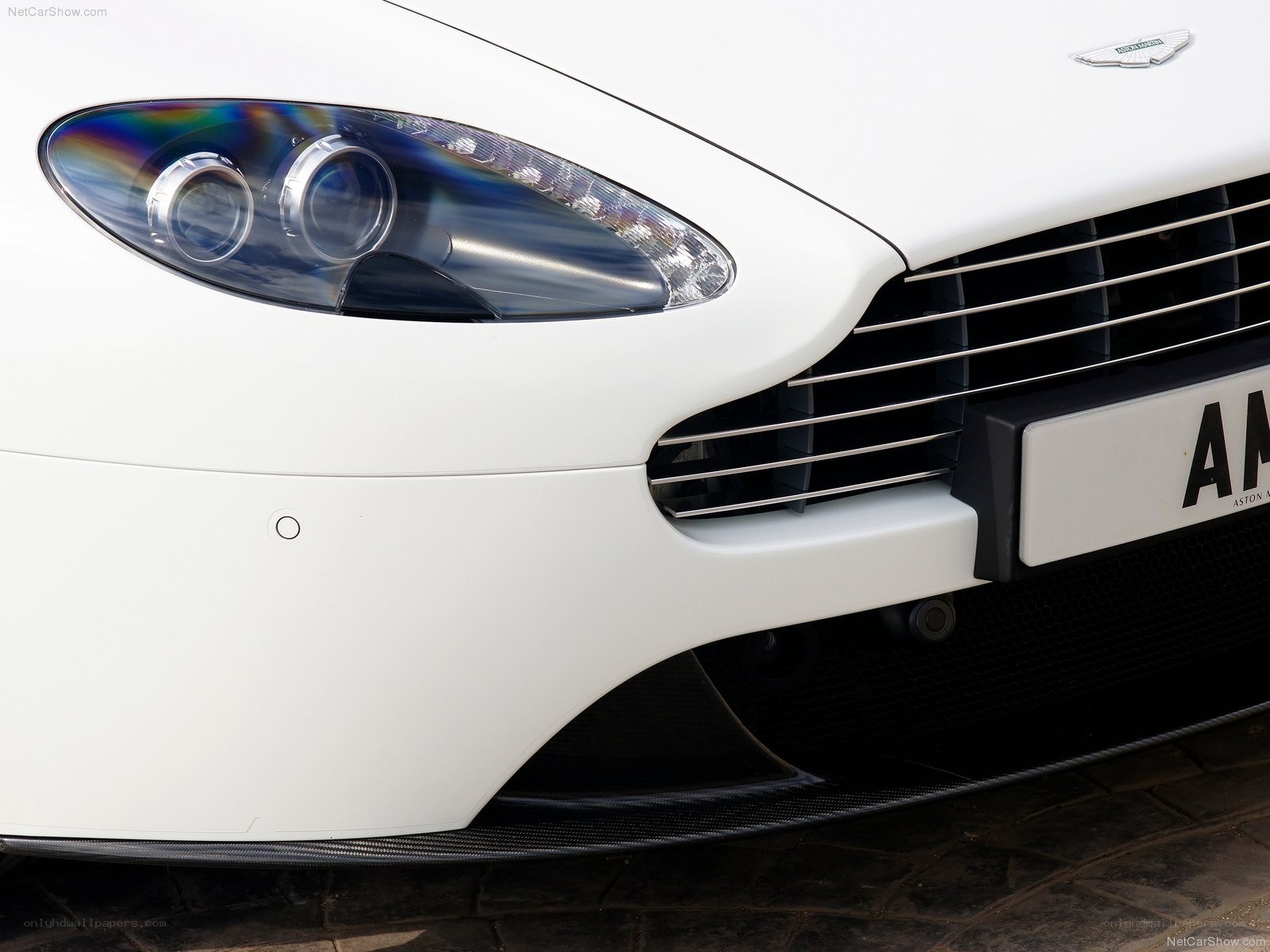 Aston Martin front grille and headlight
