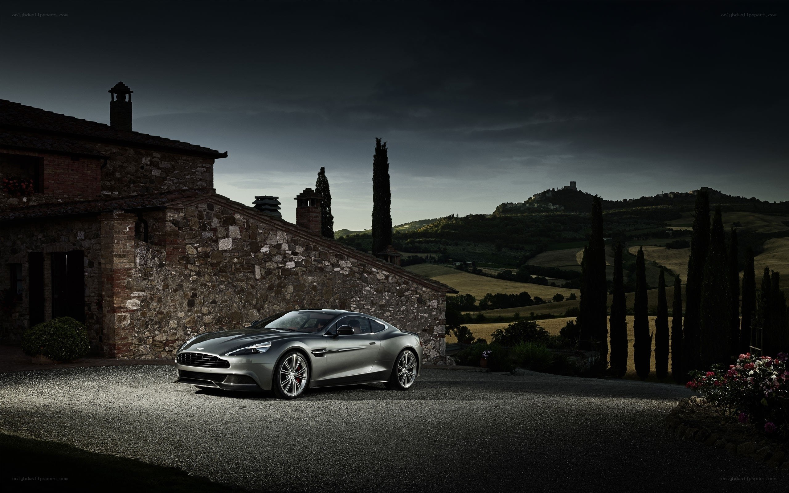 Aston Martin in Tuscany