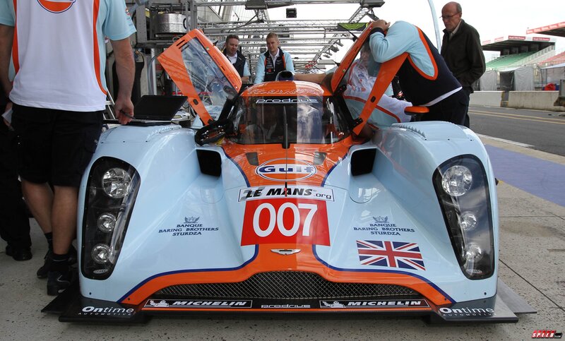 Aston Martin race car at Le Mans