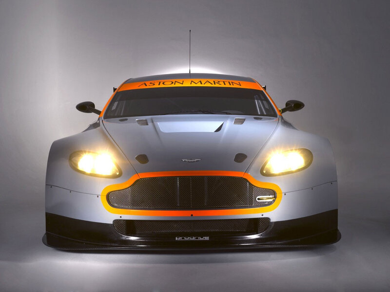 Aston Martin Race Car — Silver