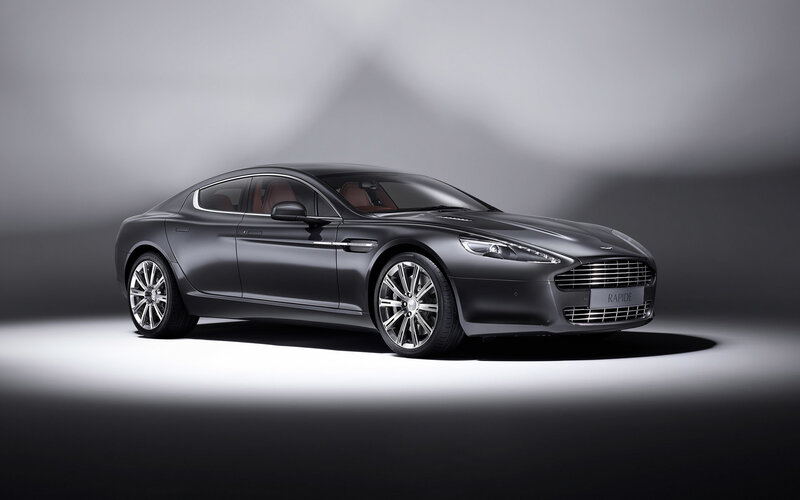 Aston Martin Rapide — Gray