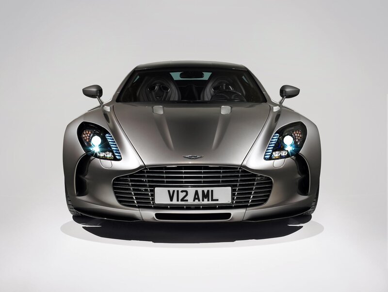 Aston Martin V12 AMR