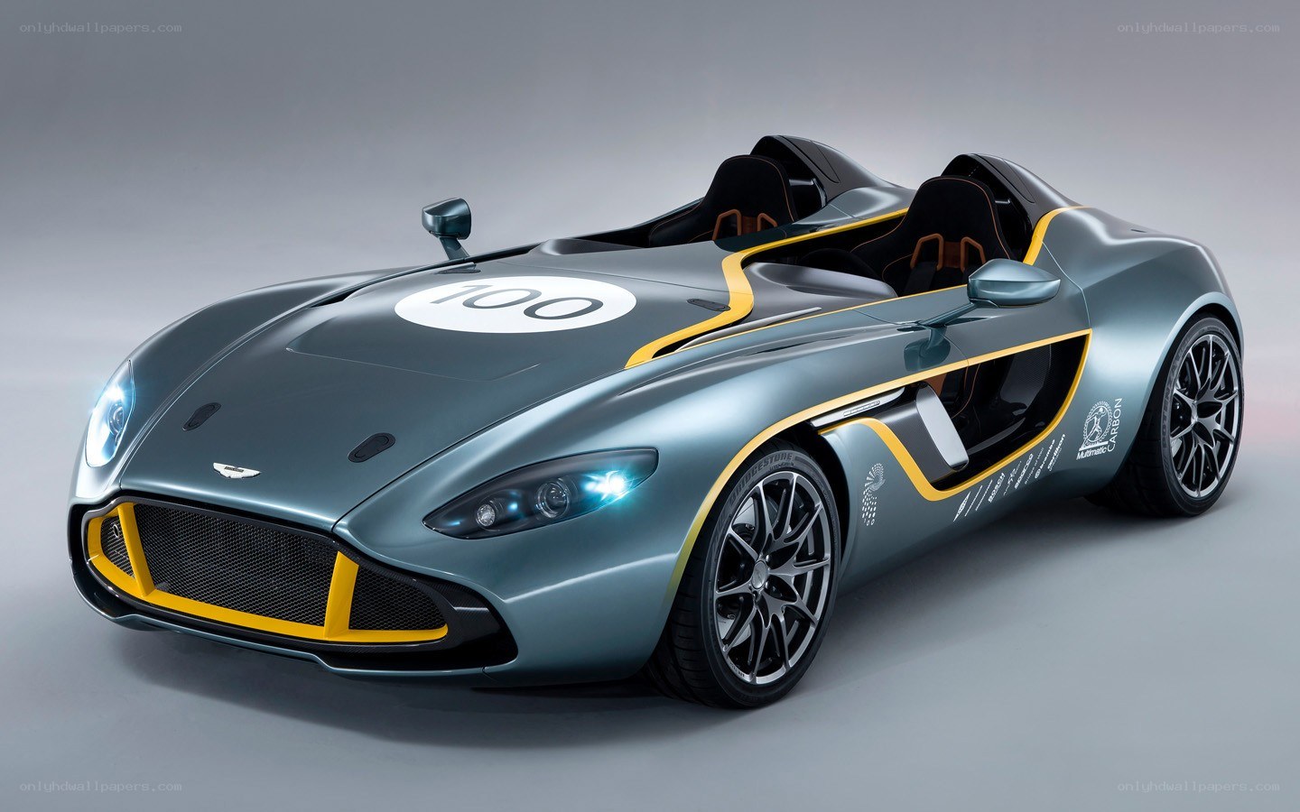 Aston Martin V12 Speedster