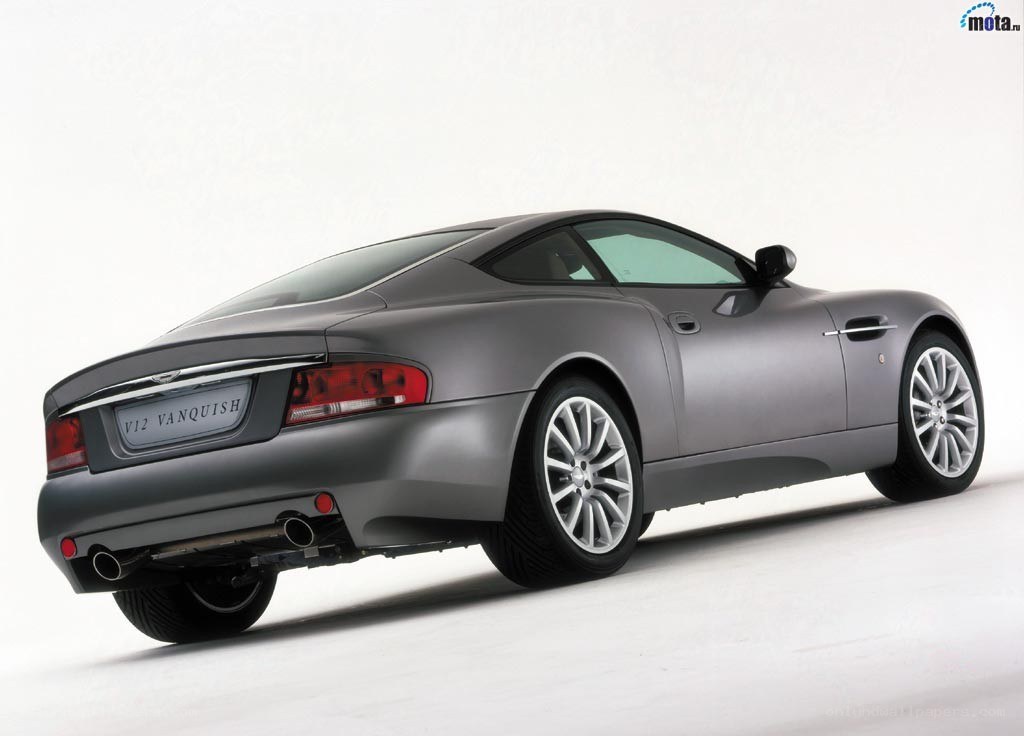 Aston Martin V12 Vanquish