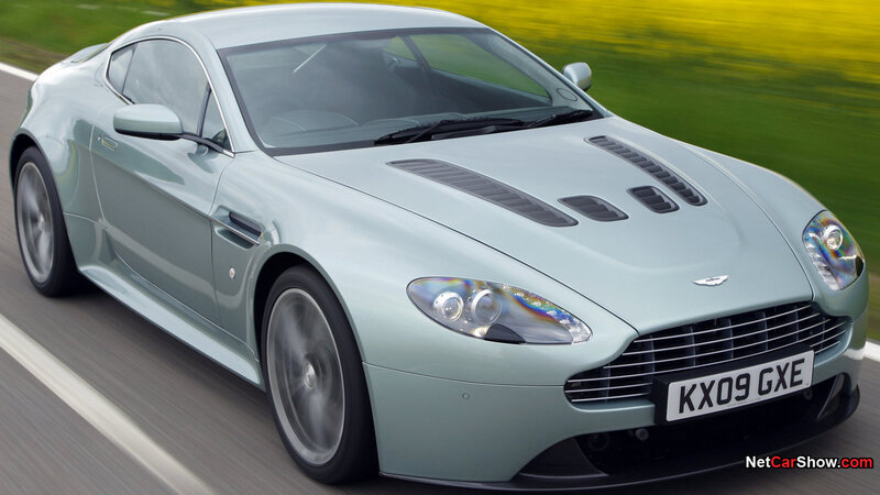 Aston Martin V12 Vantage in motion
