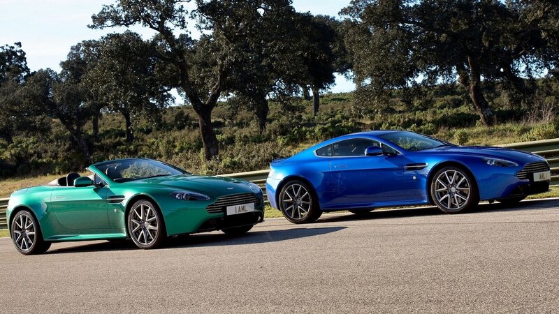 Aston Martin V8 Vantage cars