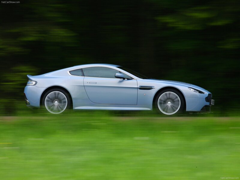 Aston Martin V8 Vantage in motion