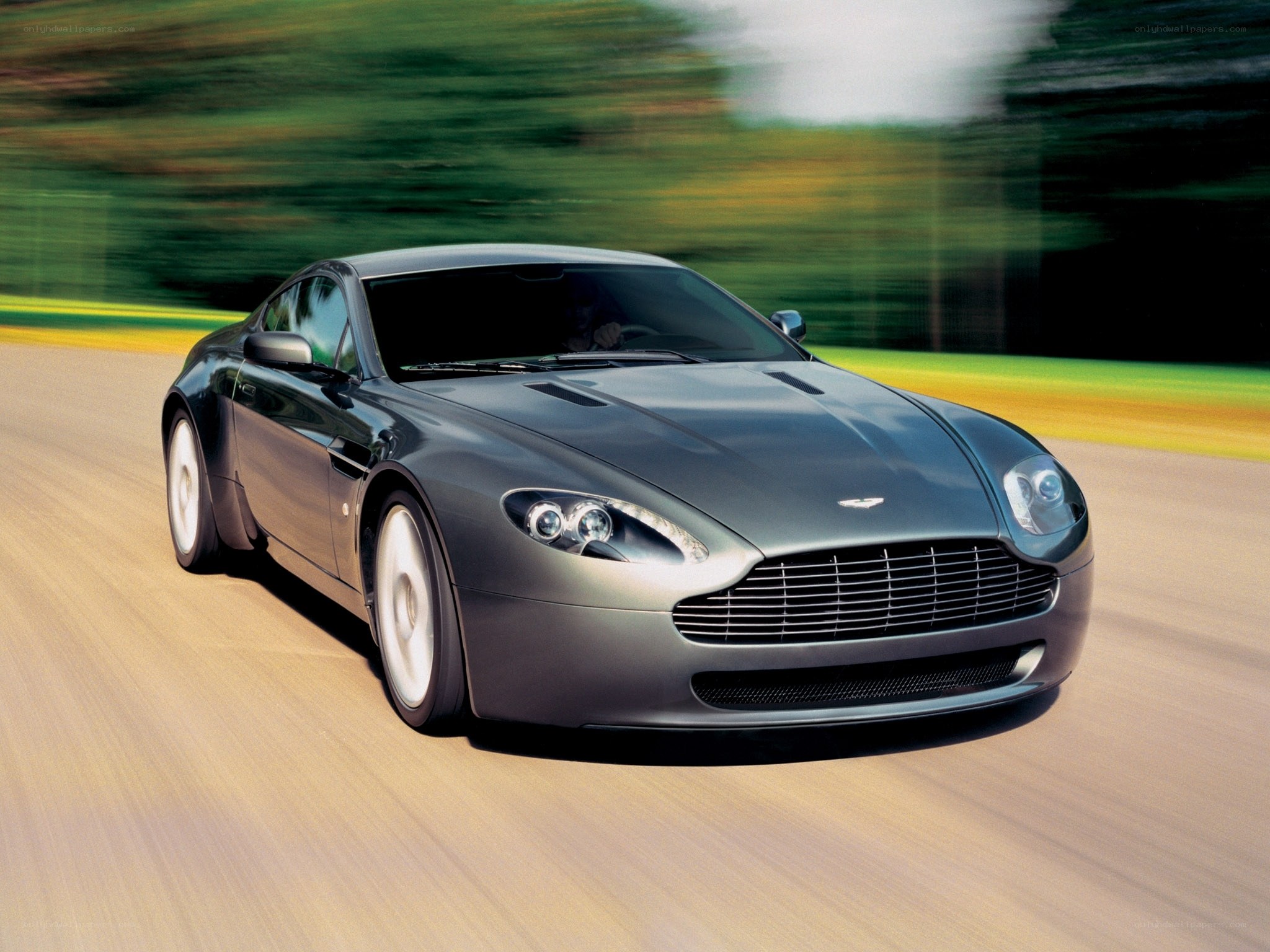 Aston Martin V8 Vantage in motion