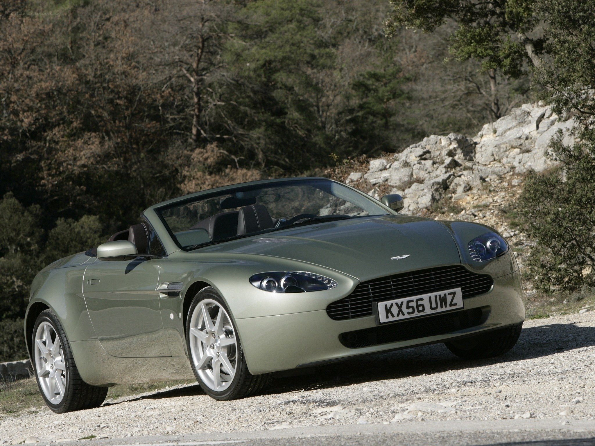 Aston Martin V8 Vantage Roadster